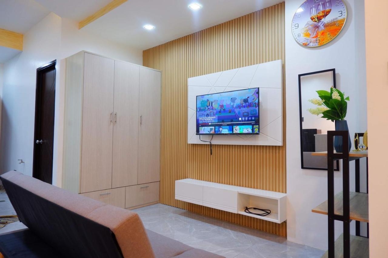 Cozy Entire Condo Unit With Pool Access Angeles Εξωτερικό φωτογραφία