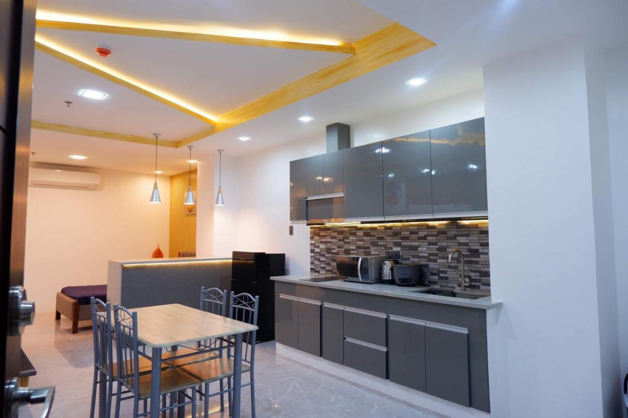 Cozy Entire Condo Unit With Pool Access Angeles Εξωτερικό φωτογραφία